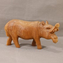 Vtg Hand Carved Wooden Hippopotamaus Statue Figure 3 Inches Tall - £10.38 GBP