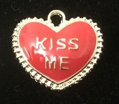 Kiss Me Heart Enamel Bangle Pendant charm- Necklace Charm K24 - £12.63 GBP