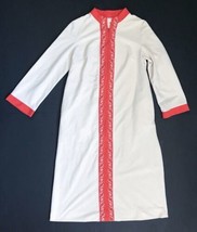 Vintage Cozy Fleece Housecoat Robe Size S M Cream w Orange Embroidered Trim - $14.85
