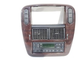 Temperature AC Control With Auto Right Vent Has Wear OEM 2004 2005 Ford Explo... - £42.07 GBP