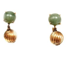 Vintage Estate 14k Yellow Gold Green Jade Screw Back Earrings - £298.12 GBP