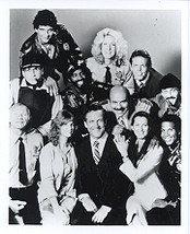 Hill Street Blues Cast 8x10 photo - £7.82 GBP