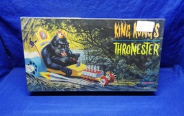 King Kongs Thronester 1998 Polar Lights Reproduction Model Kit 1:8 scale Sealed - $39.95