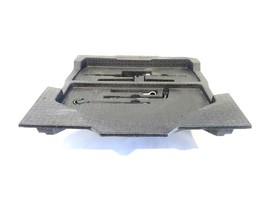 2015 Subaru Outback Legacy OEM Jack Kit With Foam  - $1,189.70 MXN