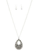 Paparazzi High Society Stargazing Silver Necklace - New - $4.50