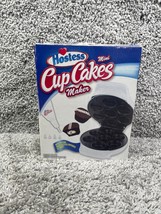 Hostess Mini Cupcakes Maker With Pastry Bag And Recipe Booklet - $28.42