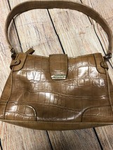 Liz Claiborne Women&#39;s Tan Embosed Crock Handbag - $6.93