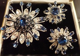 Kramer Brooch Pin And Earrings Set Vintage 40S 50S 3D Sapphire Blue Marquise - £193.84 GBP