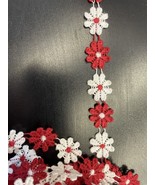 clearance 11 yards white red daisy flower  Venice Venice Lace Trim 7/8” - $196.45 MXN