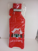 Christmas  Bottle Sock Cover Cottage Picture Red &amp; Green - $9.49