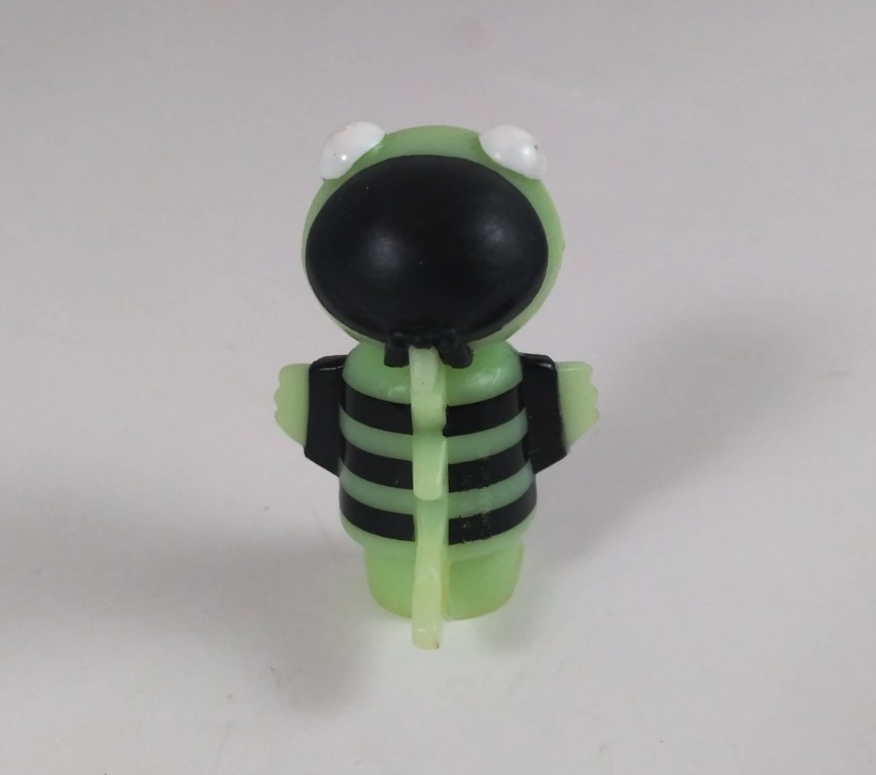 Bonkers Ryan's World Treasure Mystery Chest Glow In The Dark Gus 1.75" Item image 3