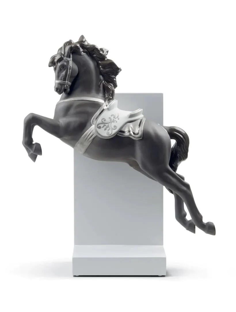 Lladro 01008720 Horse on Pirouette Silver Lustre New - $925.00