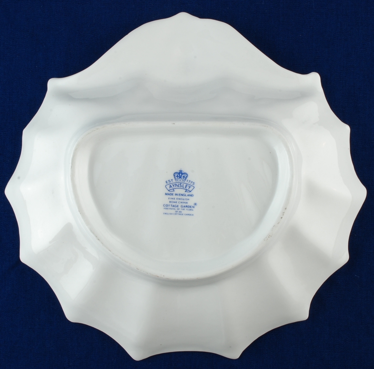 Aynsley Cottage Garden Shell Shaped Candy Dish New w Label Butterfly w Flowers Item image 3