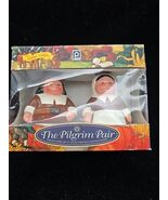 Salt And Pepper Shakers Thanksgiving Pilgrim couple  New In Original Box... - $209.85 MXN Salt And Pepper Shakers Thanksgiving Pilgrim couple  New In Original Box... - $209.85 MXN