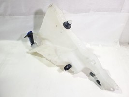 Washer Fluid Reservoir OEM 10 11 12 13 14 15 16 17 18 19 Jaguar XJL - $887.29 MXN