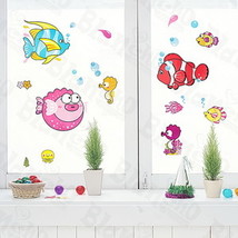 Tropical Fish - Medium Wall Decals Stickers Appliques Home Decor - £14.16 GBP