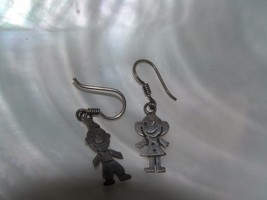 Vintage Small 925 Marked Silver Smiling Boy &amp; Girl Dangle Earrings for Pierced  - £9.55 GBP