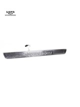 MERCEDES X166 GL/GLS/GLE/ML RIGHT DOOR SCUFF GUARD SILL COVER FRONT LED - £35.19 GBP