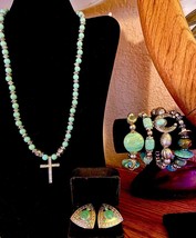 "Vintage Reinvented" Southwest Green Turquoise Type Beaded Full Jewelry Set - £35.55 GBP