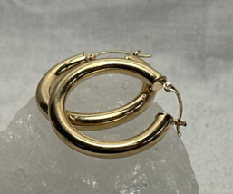 14K Yellow Gold Earrings 2g Fine Jewelry Hollow Hoops Pierced Hinged Closure - £135.22 GBP