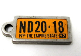 1952 New York Miniature License Plate Key Fob ND20~18 DAV NY Metal Vintage  #904 - £25.69 GBP