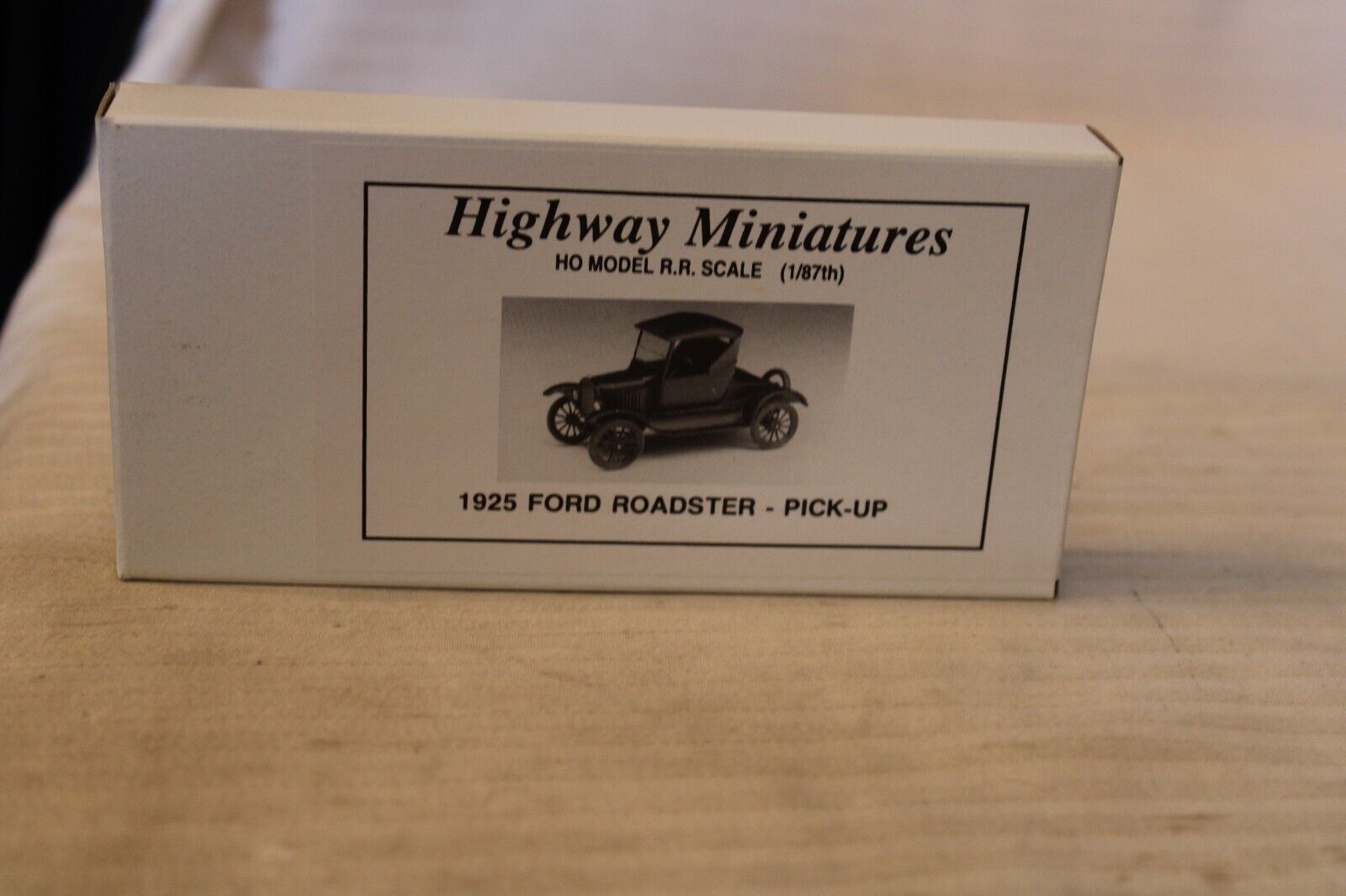 Primary image for HO Scale Jordan Highway Miniatures, 1925 Ford Roadster Pick Up  360-213