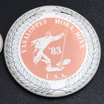 Vasaloppet Mora Minnesota 1983 Skiing Winter Sports Vintage Pin Button Pinback - £6.98 GBP