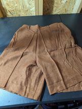 Michelle New York polyester blend size 10 shorts - $13.86
