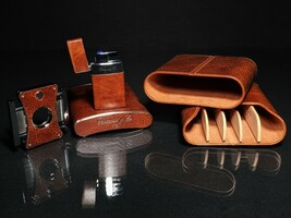 Brizard and Co Antique Saddle Leather Traveler with cutter and lighter image 5