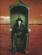 Motley Crue Mick Mars 8 x 11 pin-up photo + 4-page interview 2005 article print - £3.38 GBP