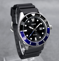 Casio Men&#39;s Wrist Watch MDV-107-1A2 - £99.76 GBP