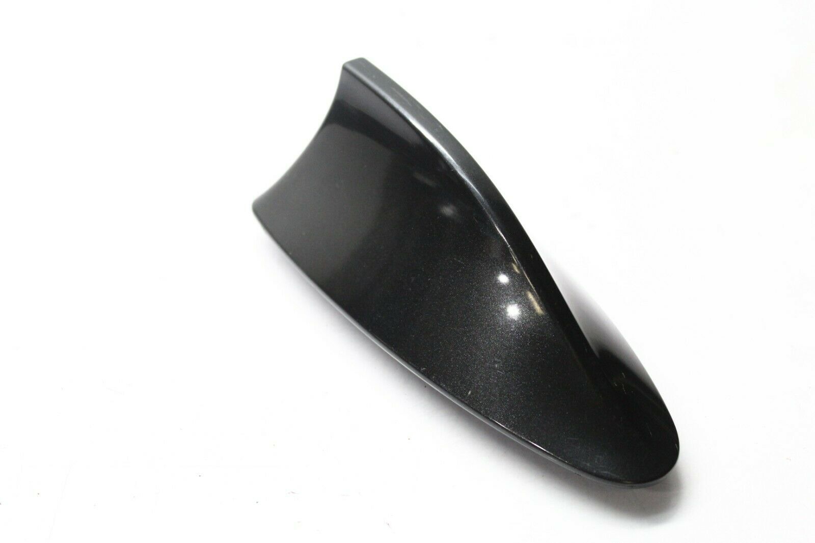 2009-15 BMW 750I 750Li F01 ROOF TOP GPS RADIO SHARK FIN ANTENNA COVER P8253 - $42.99