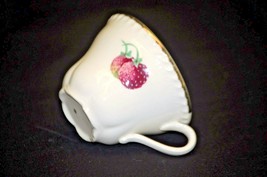 Old Vintage Coffee Tea Cup w Red Strawberries &amp; Gold Trim Marked 3 on Bo... - £6.26 GBP