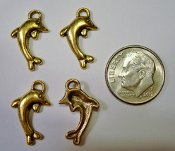 Dolphins jewelry dangle pendant charms antique gold plated zinc findings cfp019 - £0.99 GBP