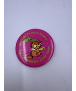Vtg 2&quot; Pinback Button GARFIELD Take Me To Your Leader Or I&#39;ll Atomize Yo... - $224.32 MXN
