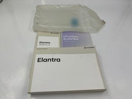2018 Hyundai Elantra Owners Manual Handbook Set with Case OEM H03B46057 - £15.56 GBP
