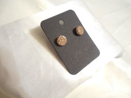 INC  Gold Tone 7/16&quot; Pave Peach Stone Button Stud Earrings F369 - £7.50 GBP