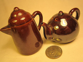 Vintage CERAMIC Salt &amp; Pepper Shaker Set COFFEE POT TEA POT PITCHER [Z230n] - £4.55 GBP