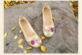 Vintage Embroidered Women Flats Flower Slip On Cotton Fabric Linen Comfortable B - £28.51 GBP