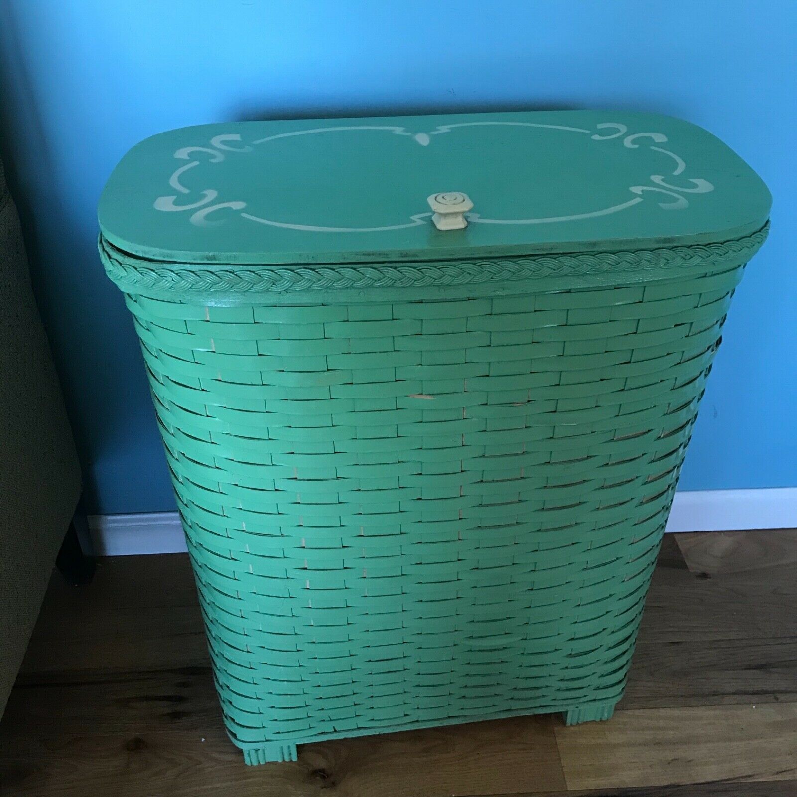 Vintage RARE Redmon RED-MAN Wood splint Woven  Basket Laundry Hamper - $173.25