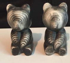 vintage Salt &amp; pepper shakers Bears black and white stamped Japan 3 inches tall - £7.57 GBP