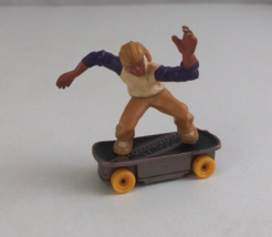 2006 Mattel Hot Wheels Skate Freaks Trey Sixty 2.25&quot; Collectible Mini Figure - £3.61 GBP