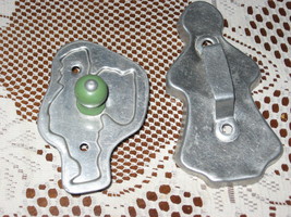 VTG-Cookie Cutters-Christmas-Aluminum- Wooden Handle-Set of 2-1950&#39;s - £4.83 GBP