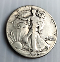Walking Liberty Half Dollars 90% Silver Circulated 1942 - $18.50