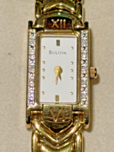 Vintage Bulova Womens 16mm Gold Tone Watch  98R56-With Ten Diamonds - $3,102.87 MXN