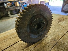 Vintage Boston Gear 45 Tooth Spur Gear Industrial Steampunk Decor - £54.81 GBP
