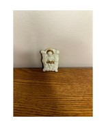 Vintage Lefton Jesus Christ porcelain shamrock Irish replacement nativity - £7.09 GBP