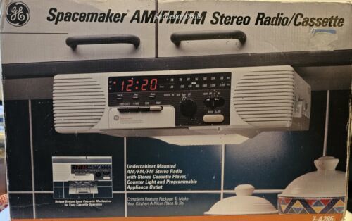 Primary image for Vintage GE Spacemaker 7-4285 AM/FM Stereo Radio Cassette Under Cabinet - NEW