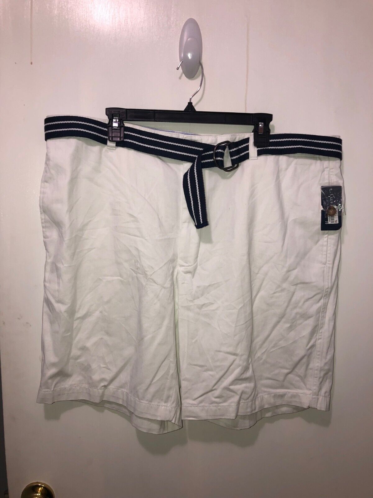 NWT Club Room Classic Fit White Chino Shorts w/ Belt Mens SZ 42 Inseam 1... - $13.85
