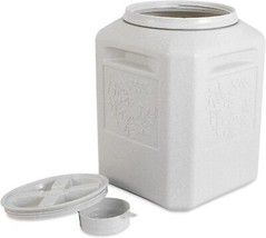 Gamma2 Vittles Vault Bird Seed Storage Container, Up to 35 Pounds Dry Pe... - £41.79 GBP